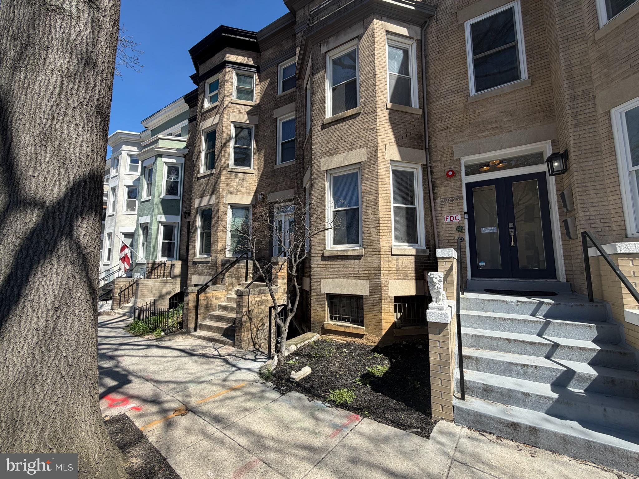 2707 11TH - 1 STREET NW