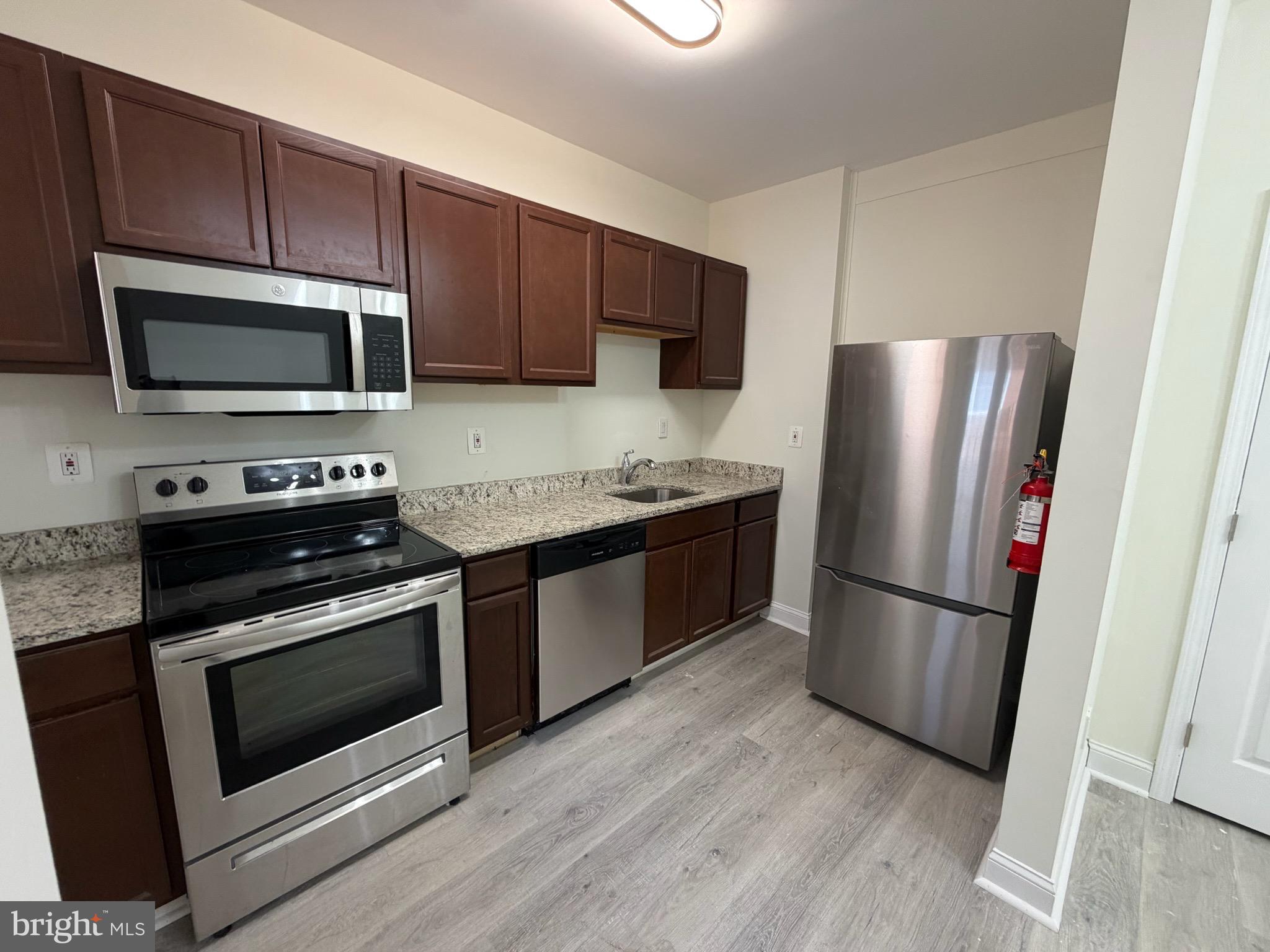 2707 - Unit 2 11TH STREET NW