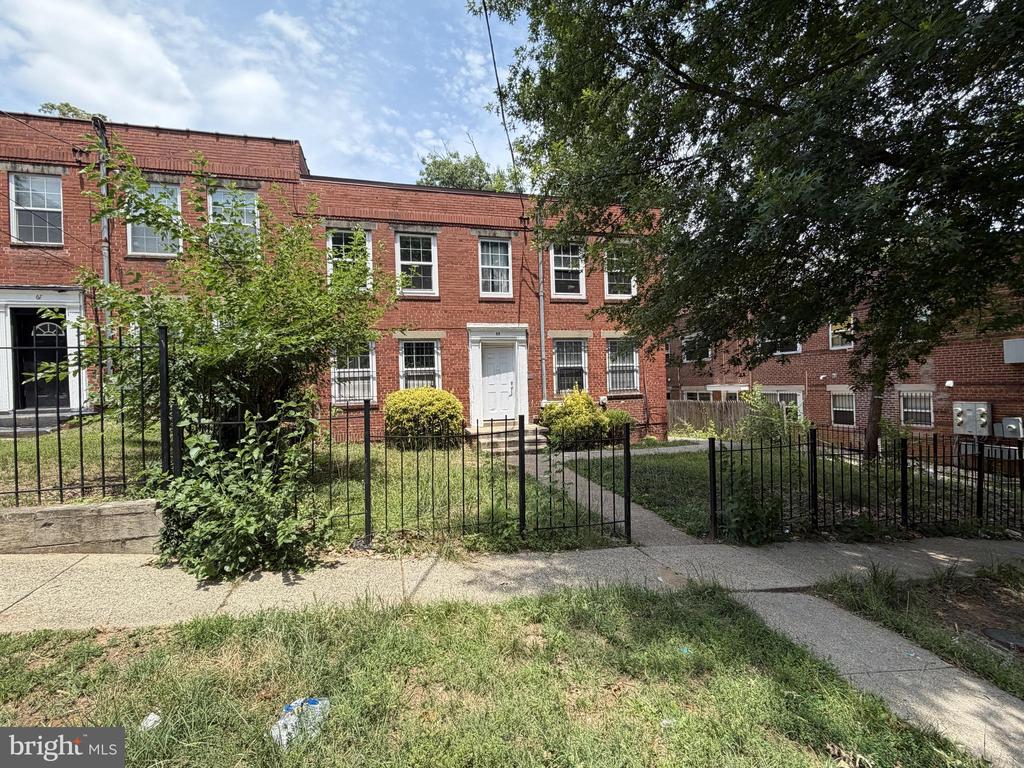 65 FORRESTER STREET SW