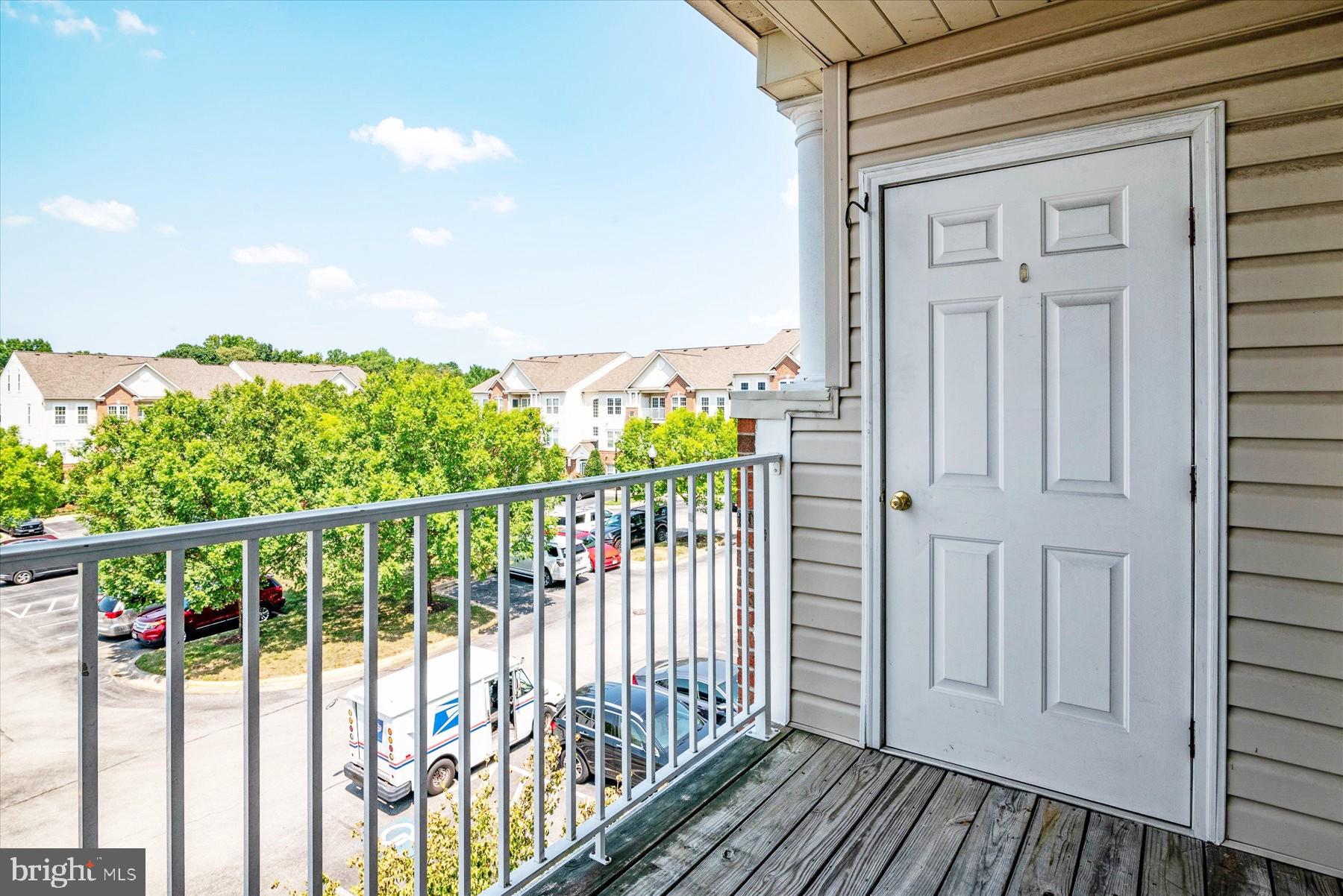 2503 AMBER ORCHARD COURT W 304