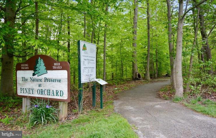 2503 AMBER ORCHARD COURT W 304