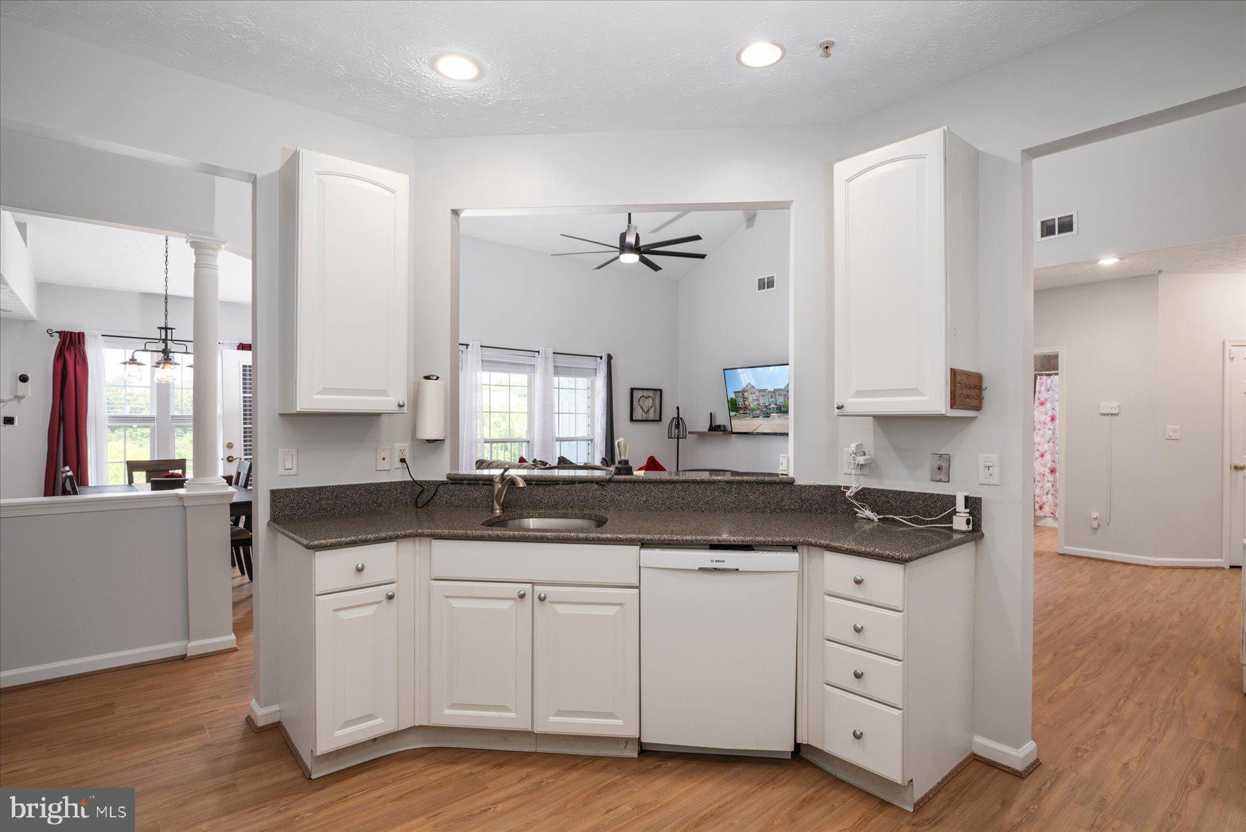 2503 AMBER ORCHARD COURT W 304