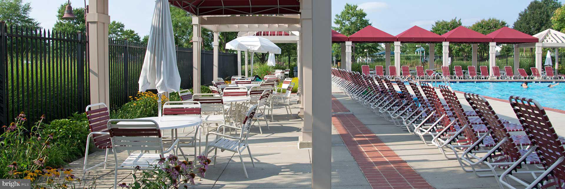 2503 AMBER ORCHARD COURT W 304