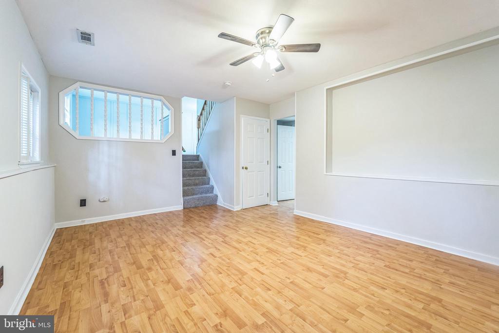 658 CEDAR DRIVE