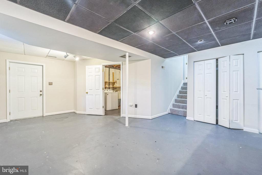658 CEDAR DRIVE