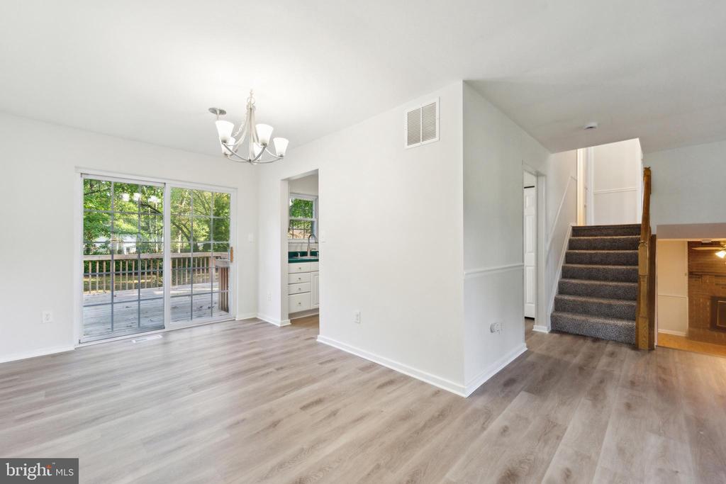658 CEDAR DRIVE