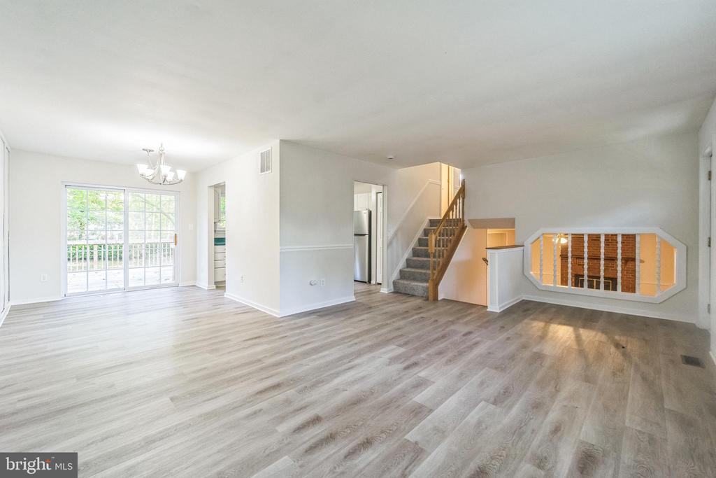 658 CEDAR DRIVE
