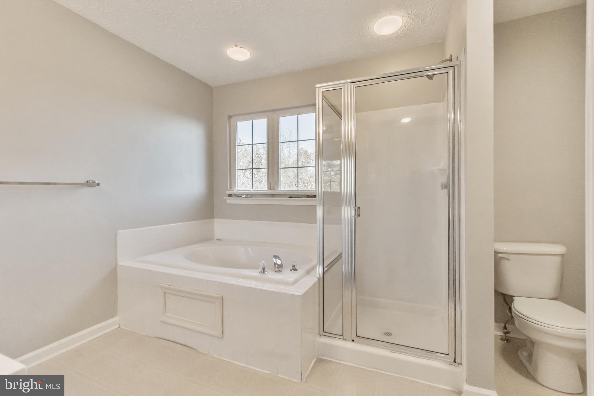 8362 FINCHLEIGH STREET