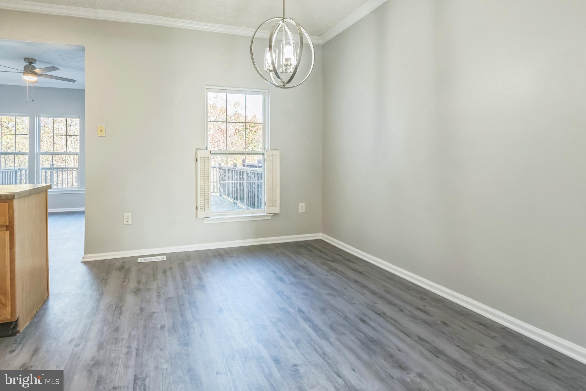 8362 FINCHLEIGH STREET