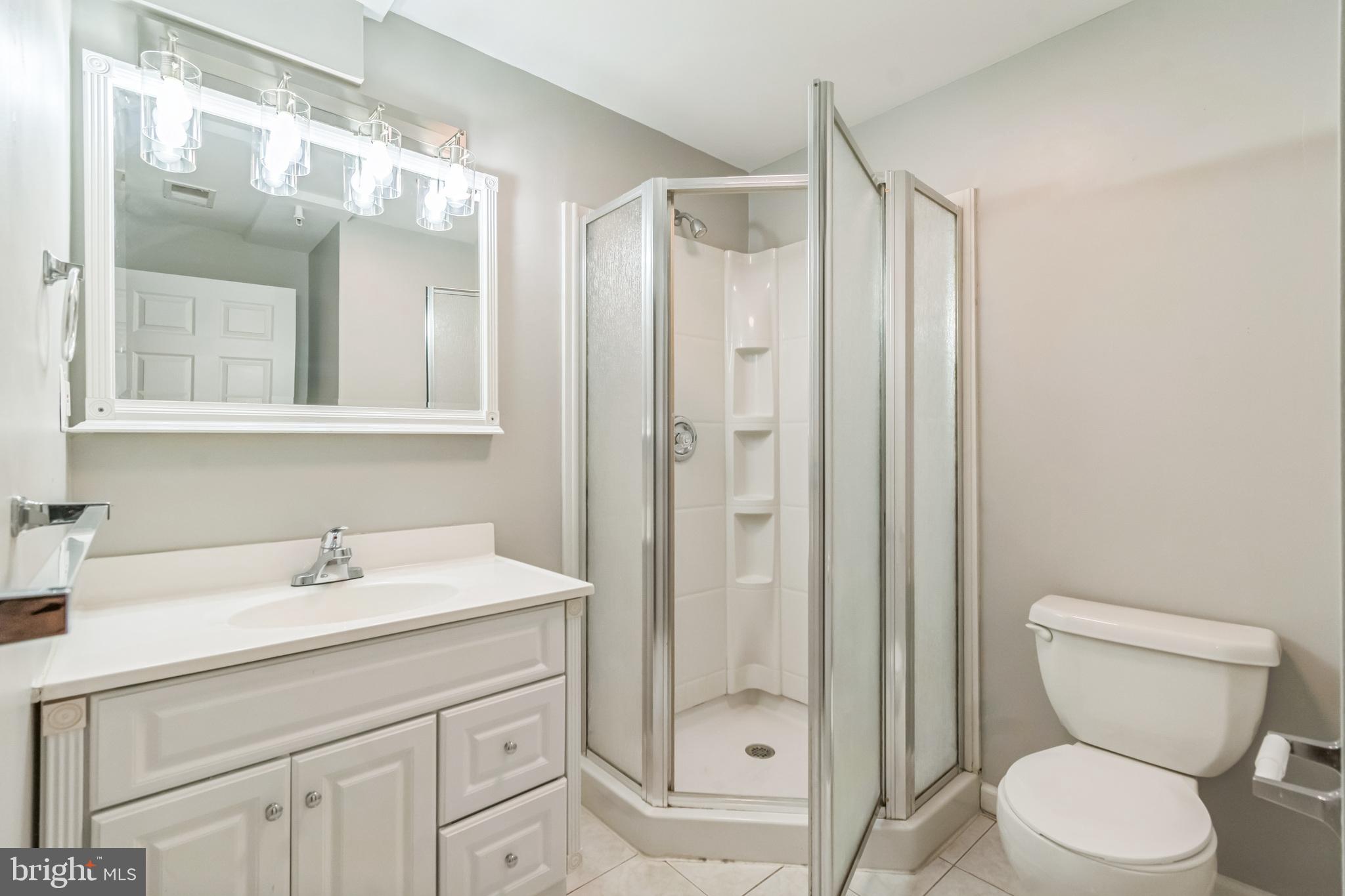 8362 FINCHLEIGH STREET