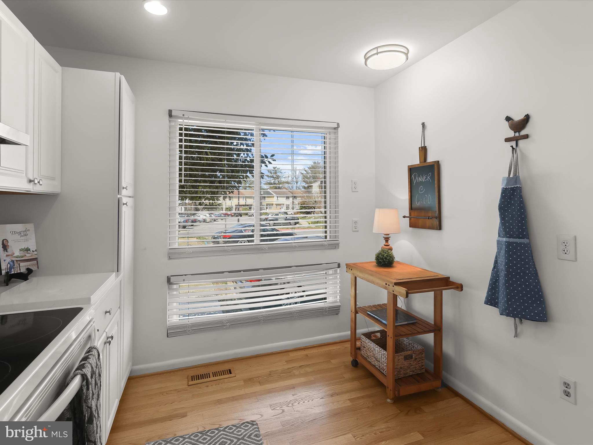 1217 HESSELIUS COURT