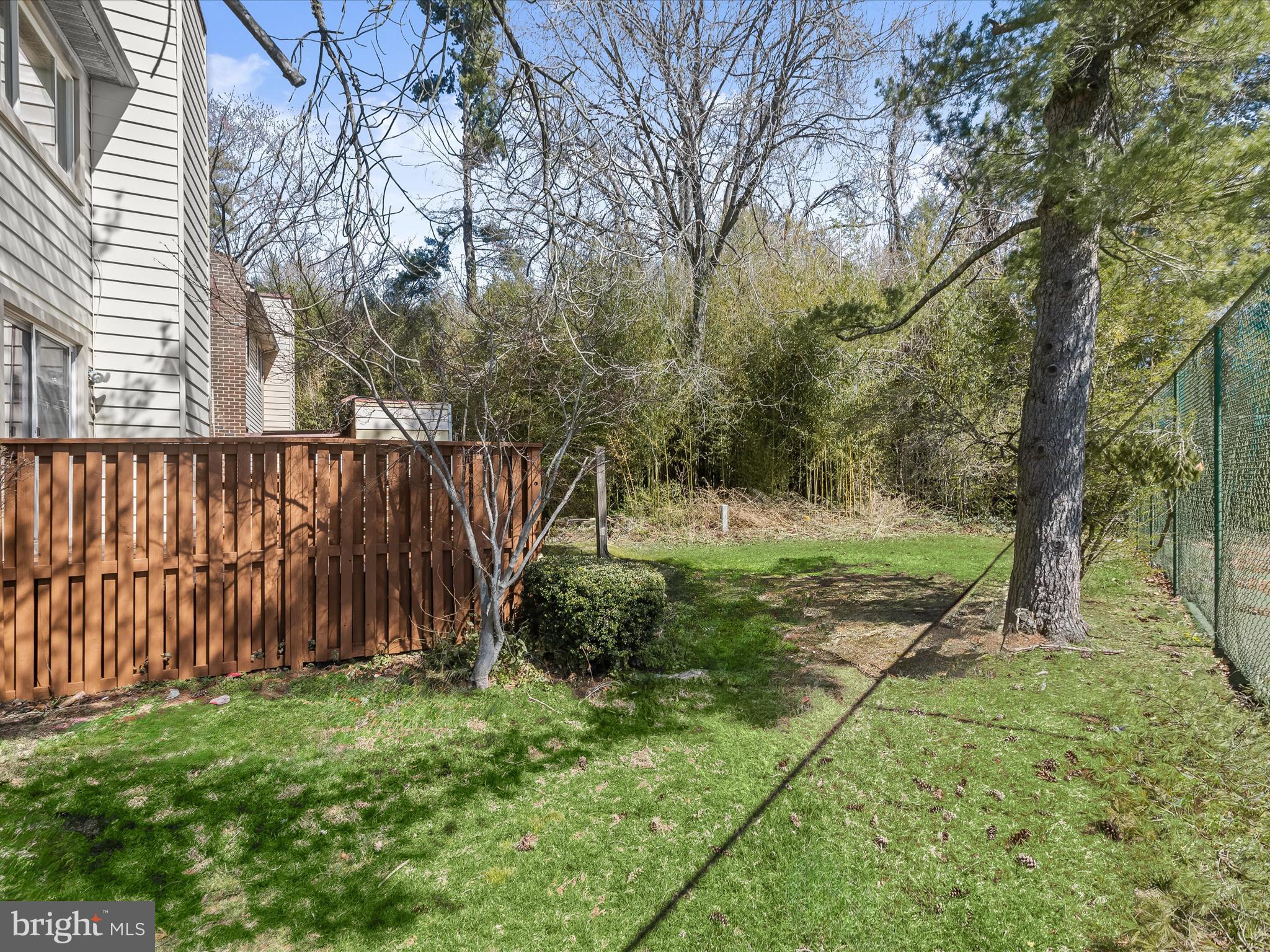 1217 HESSELIUS COURT