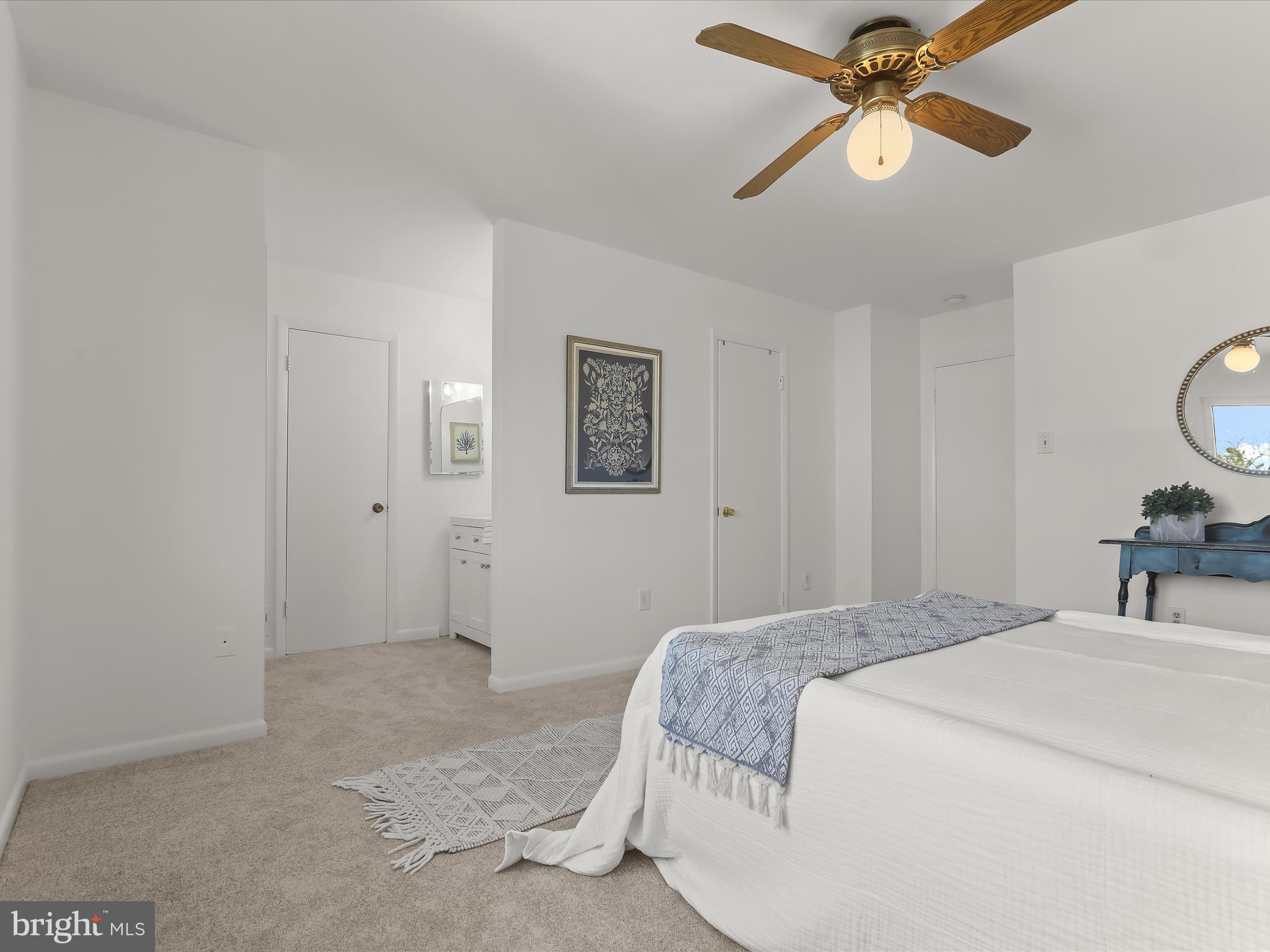 1217 HESSELIUS COURT