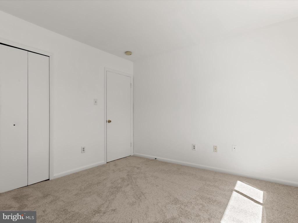 1217 HESSELIUS COURT