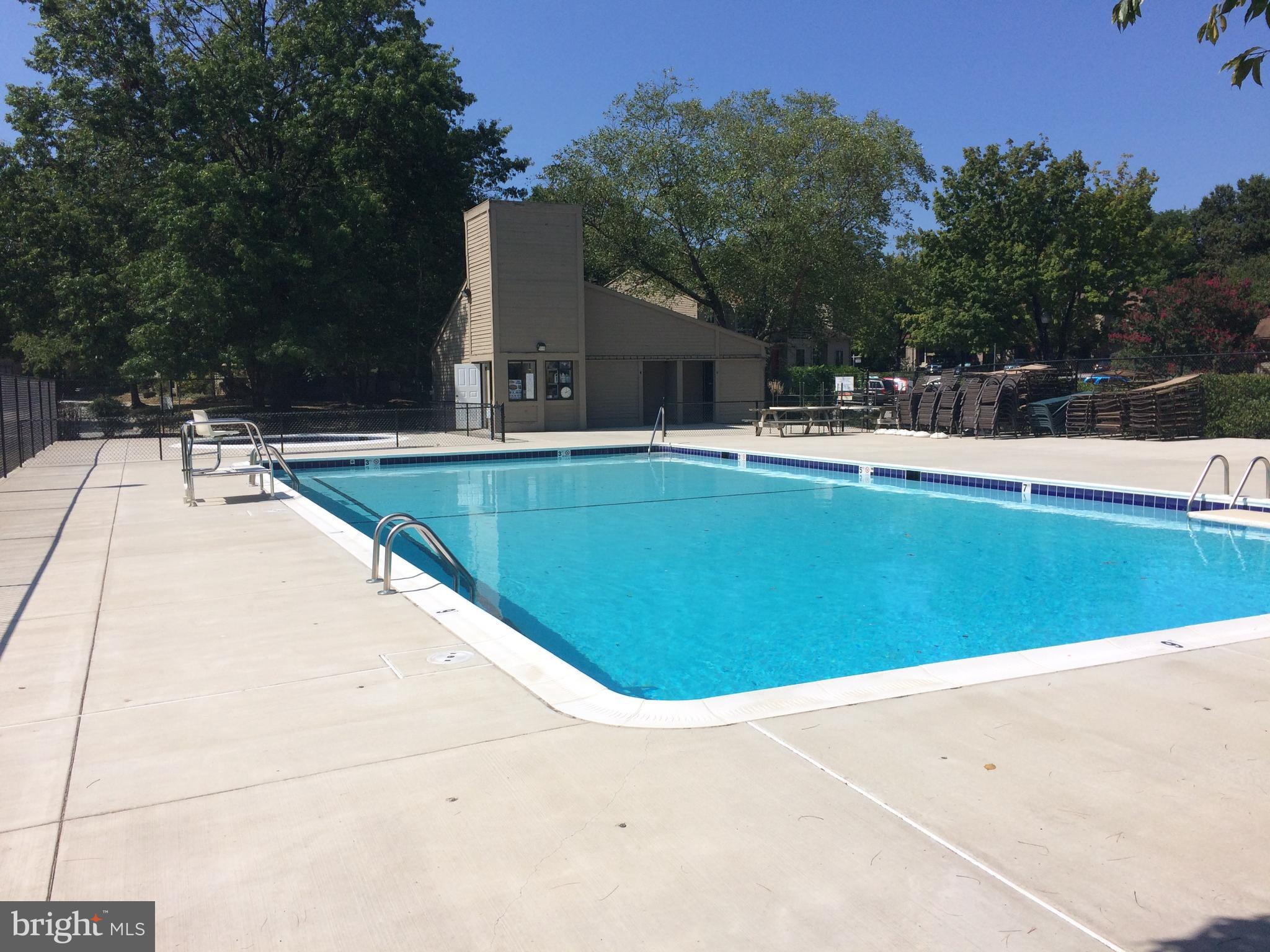 1217 HESSELIUS COURT