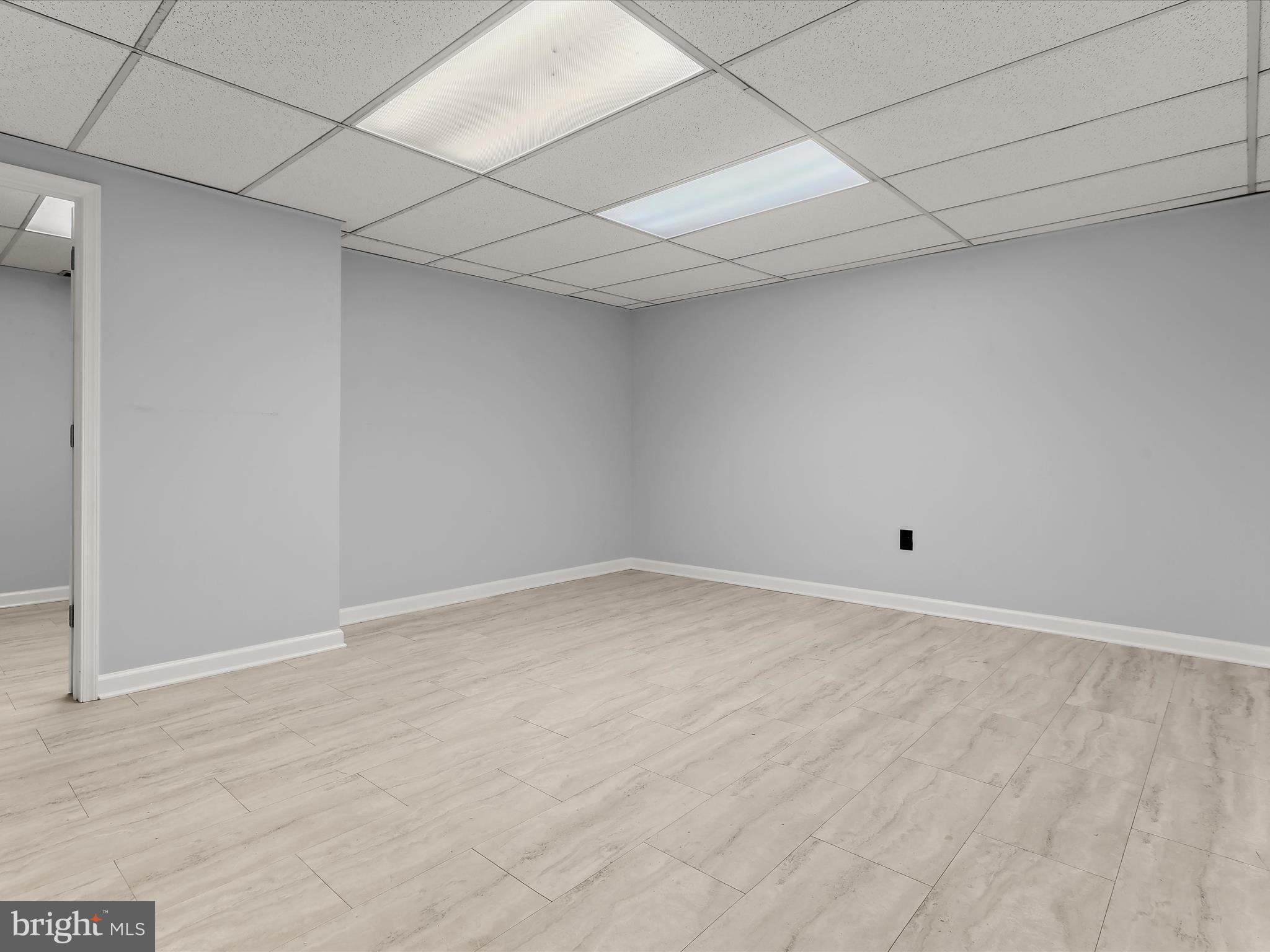 1217 HESSELIUS COURT