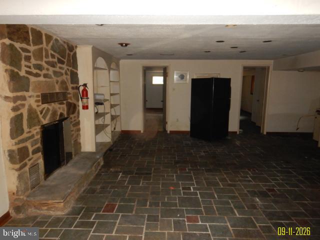 2900 MARLIN DRIVE