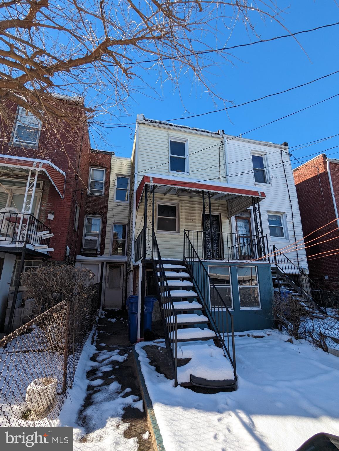 1205 N ELLWOOD AVENUE