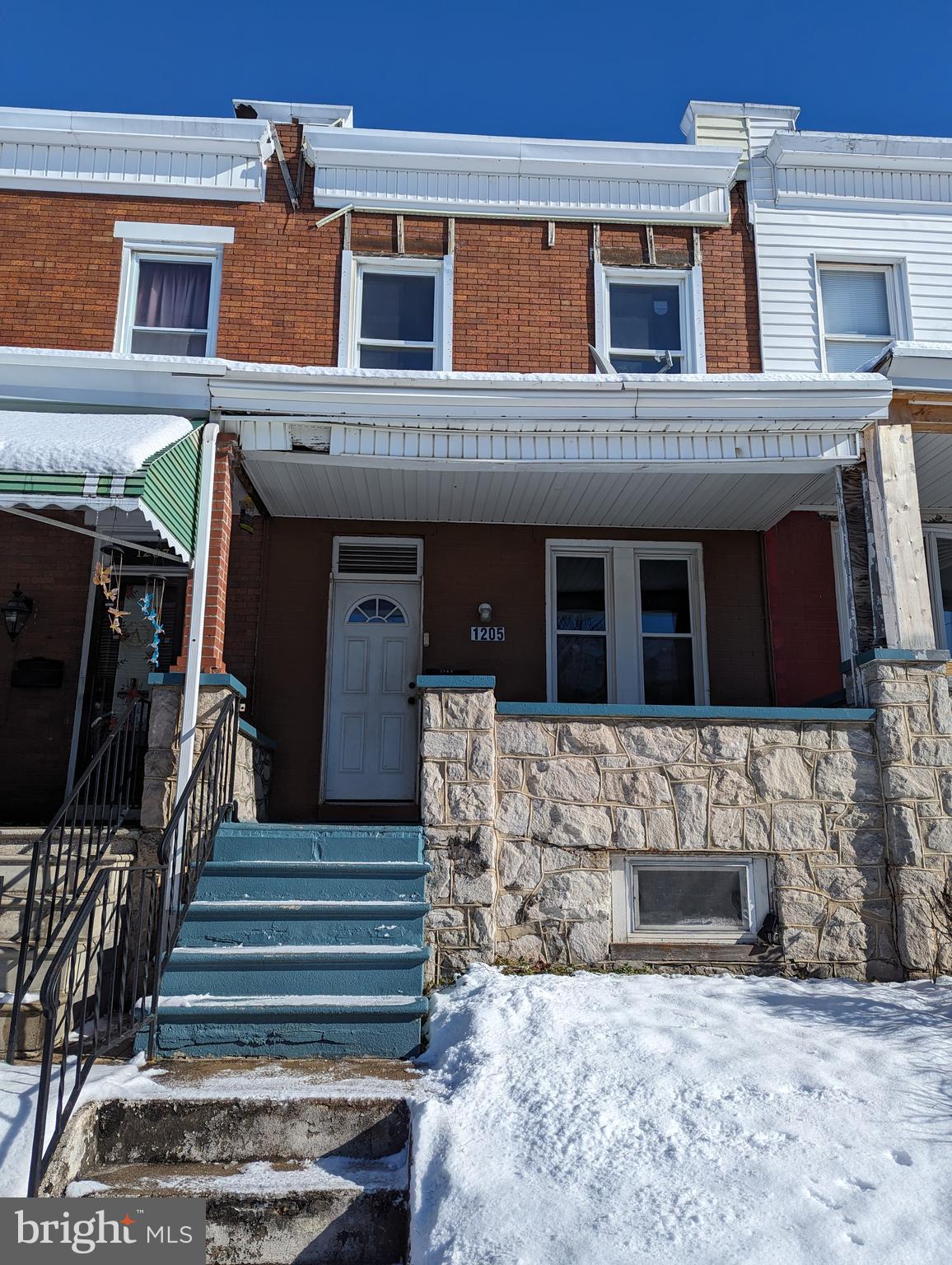 1205 N ELLWOOD AVENUE