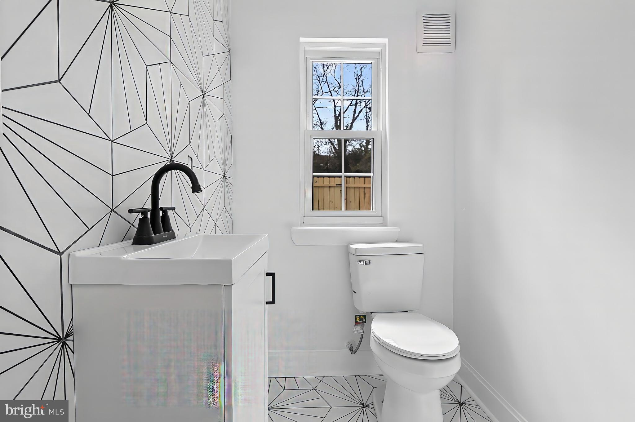 2140 MOUNT ROYAL TERRACE