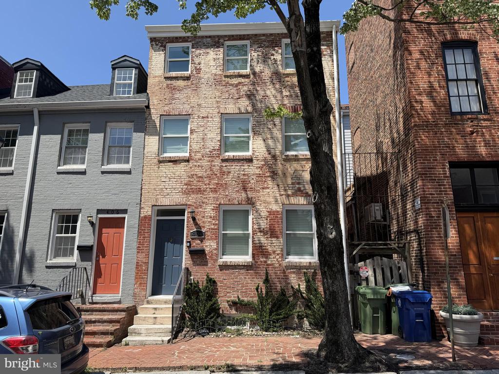 404 GEORGE STREET