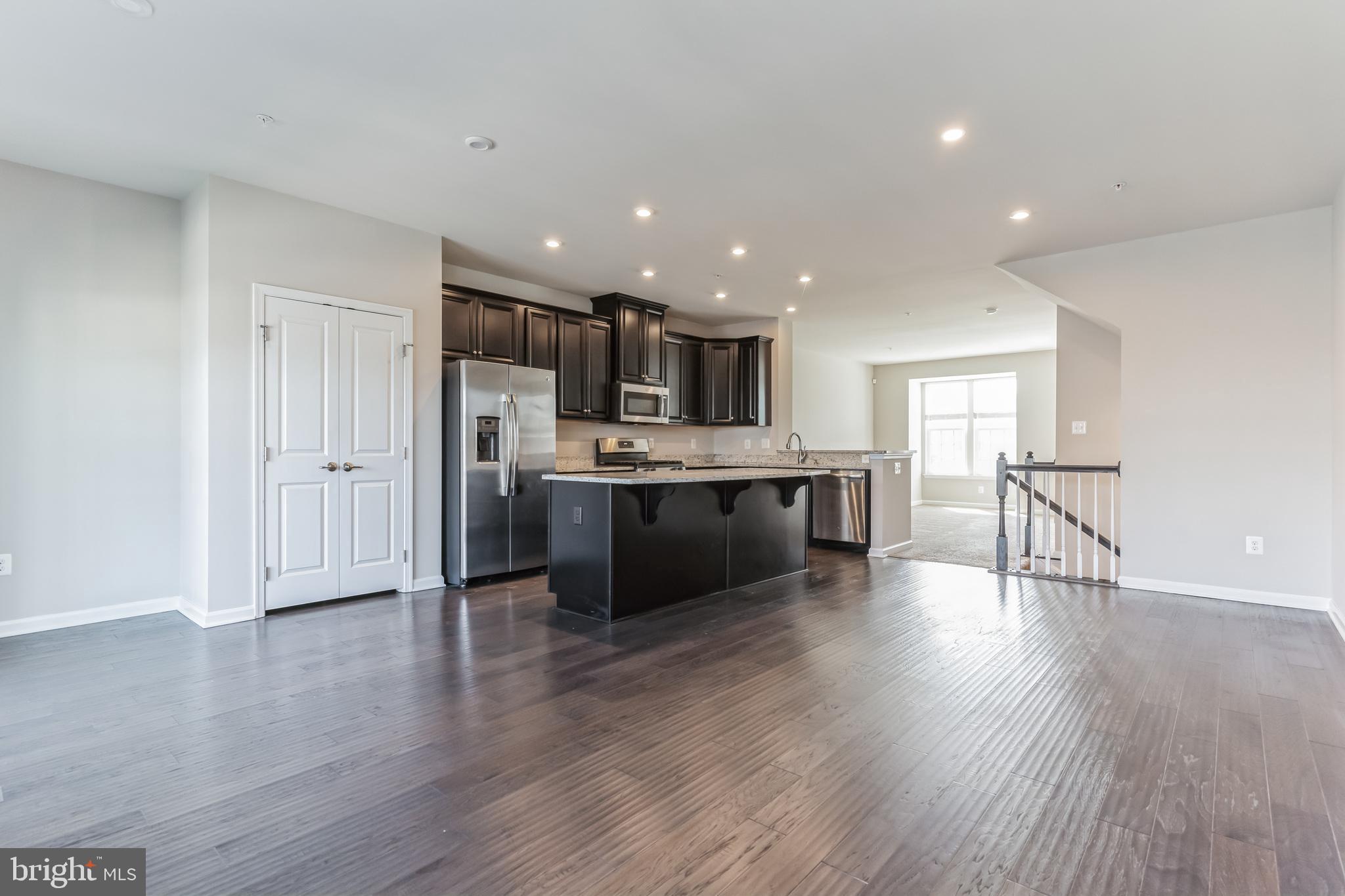 5702 RIVER SHARK LANE