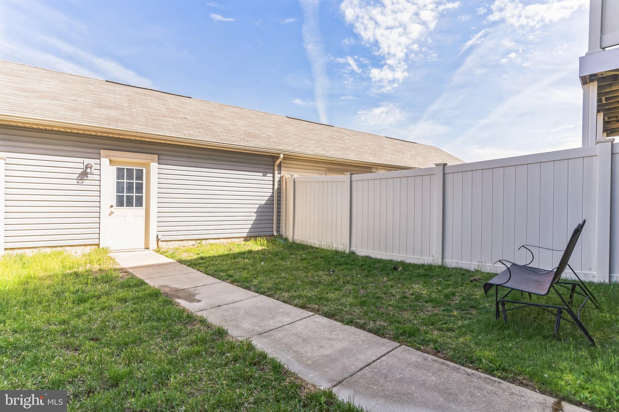 5702 RIVER SHARK LANE