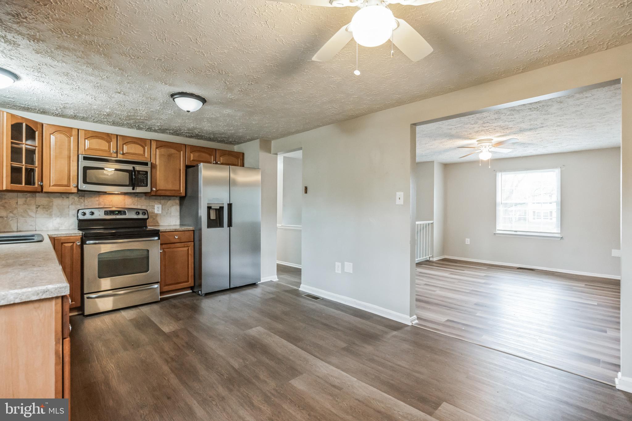 2153 FREEMANTLE COURT