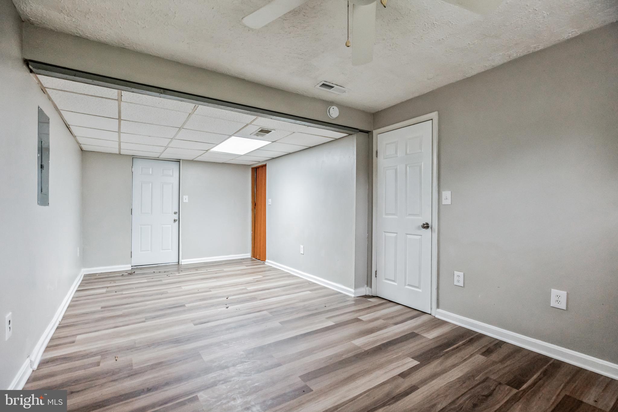 2153 FREEMANTLE COURT