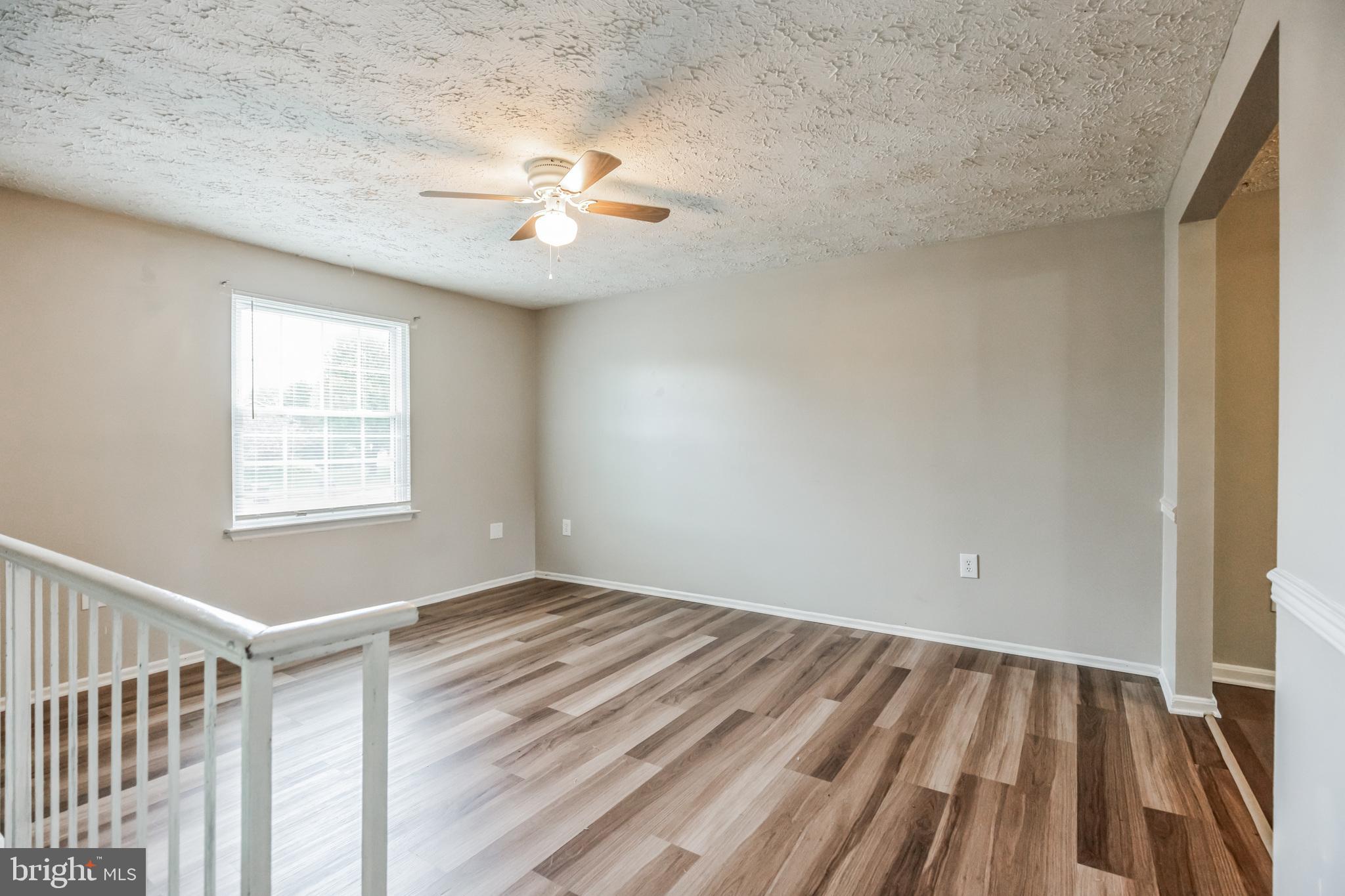 2153 FREEMANTLE COURT