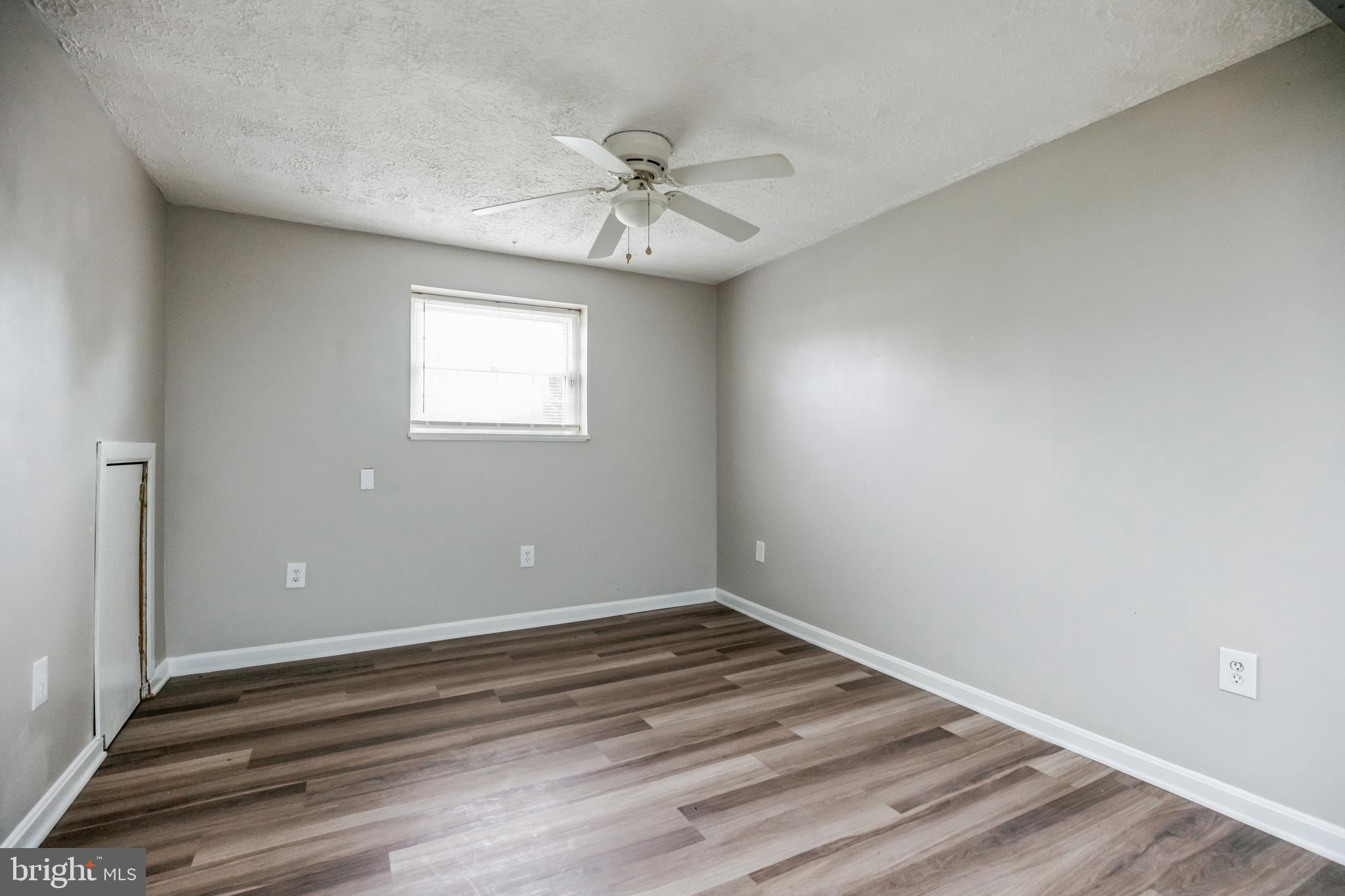 2153 FREEMANTLE COURT