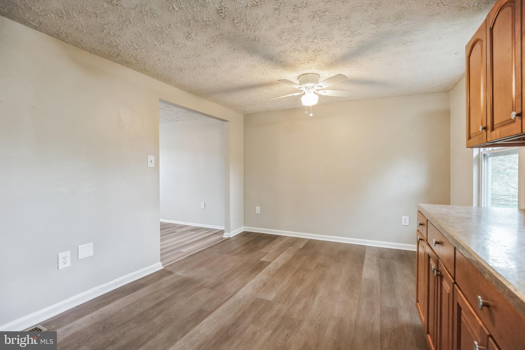 2153 FREEMANTLE COURT