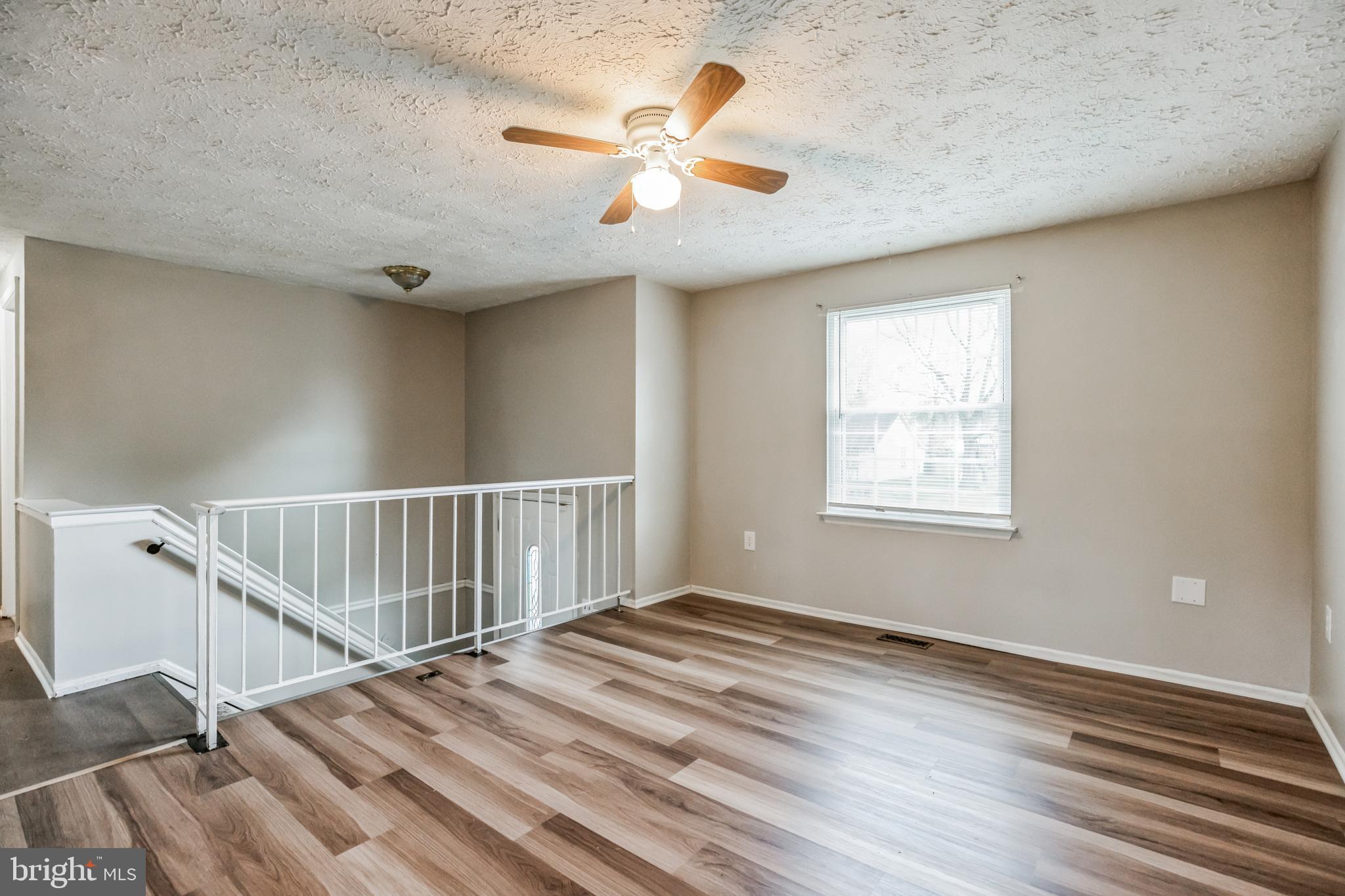 2153 FREEMANTLE COURT