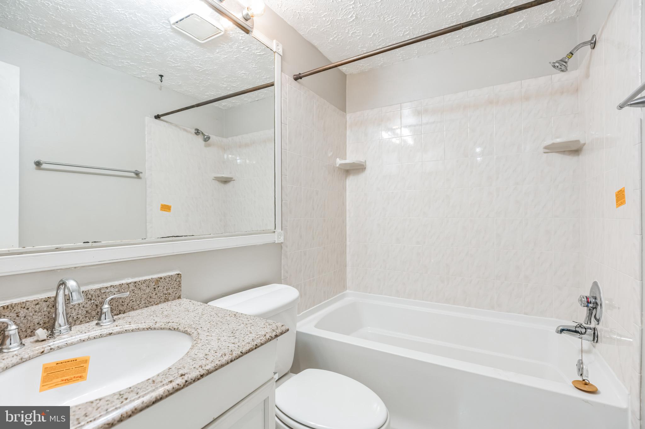 2153 FREEMANTLE COURT