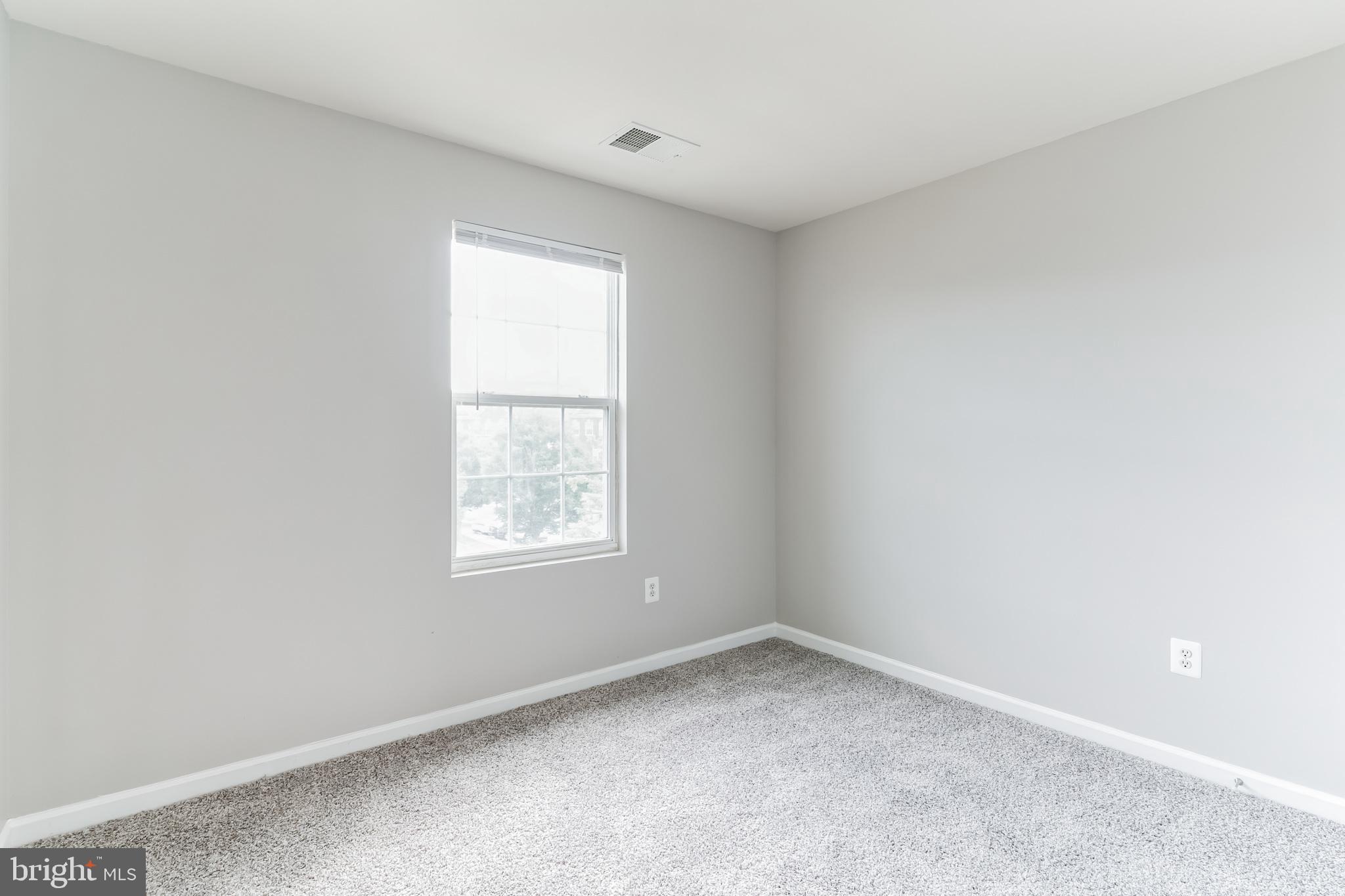 5019 OYSTER REEF PLACE