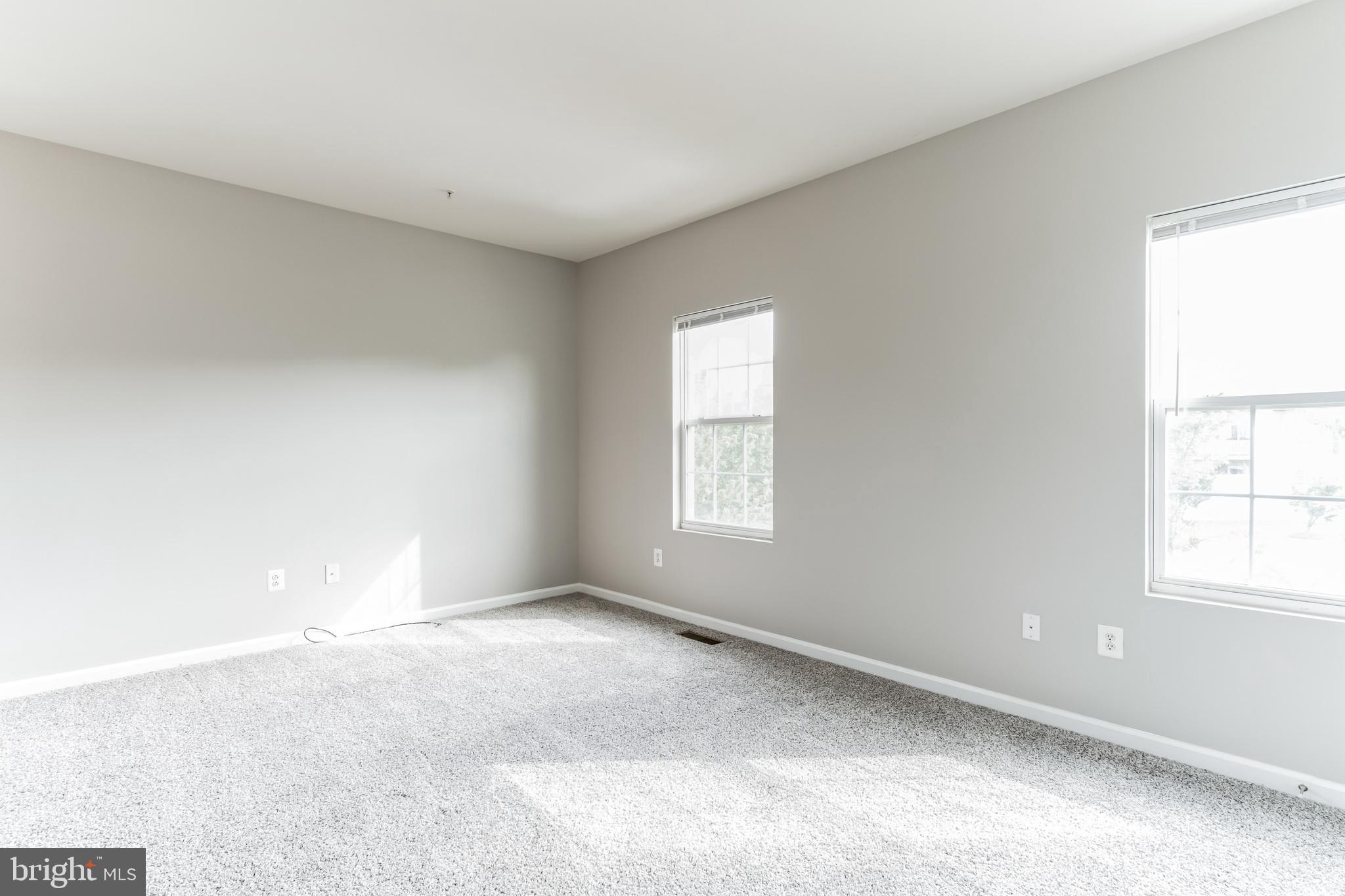 5019 OYSTER REEF PLACE