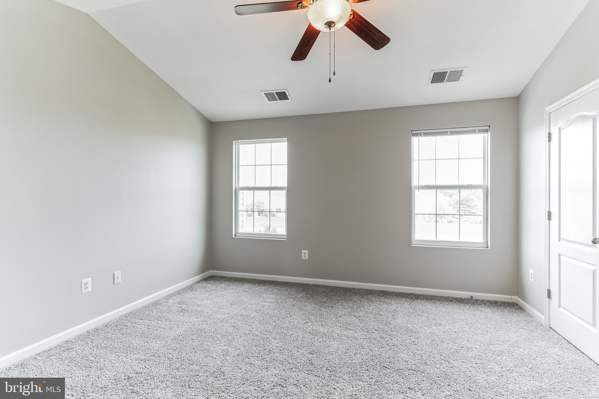 5019 OYSTER REEF PLACE