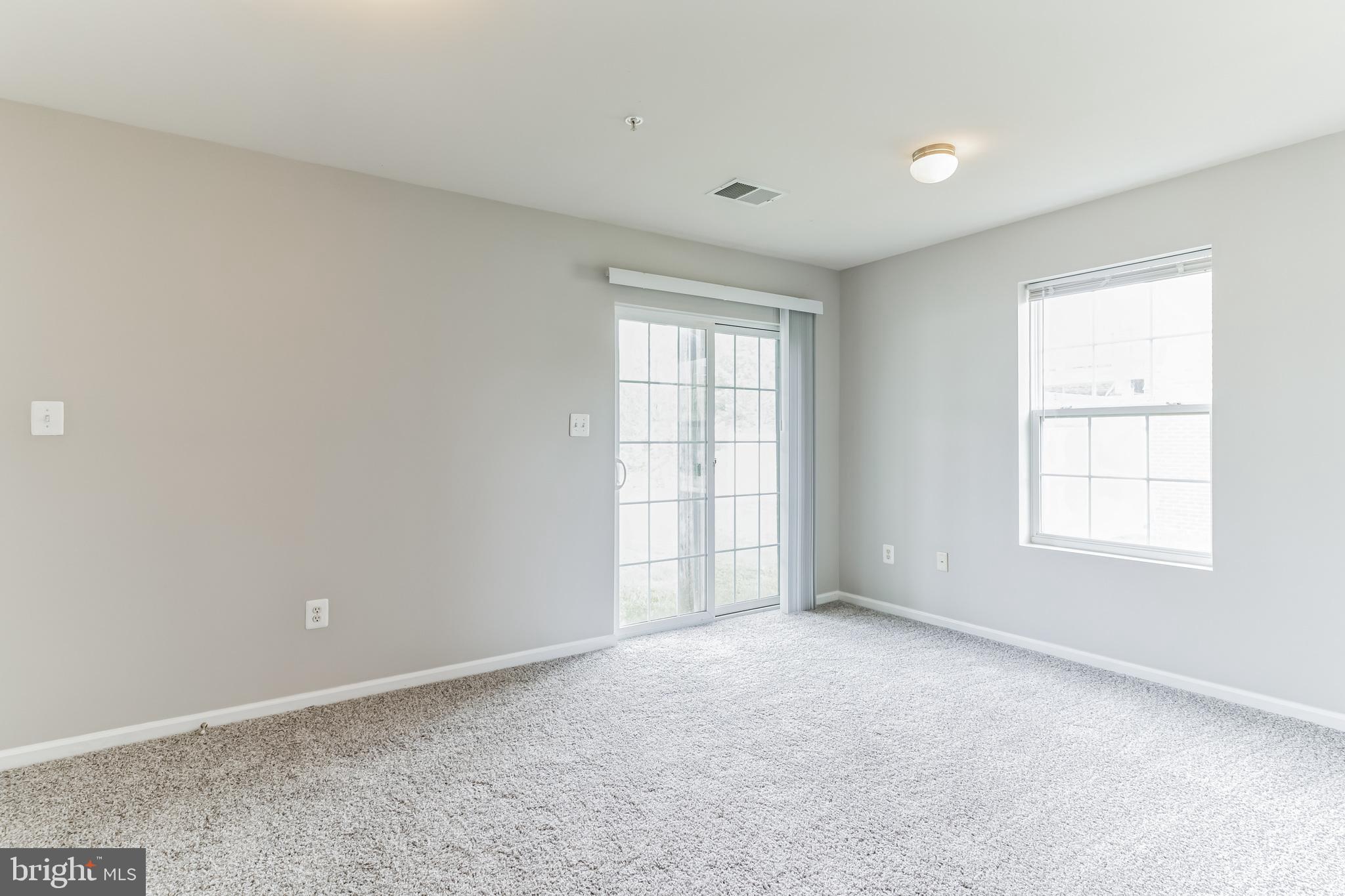 5019 OYSTER REEF PLACE