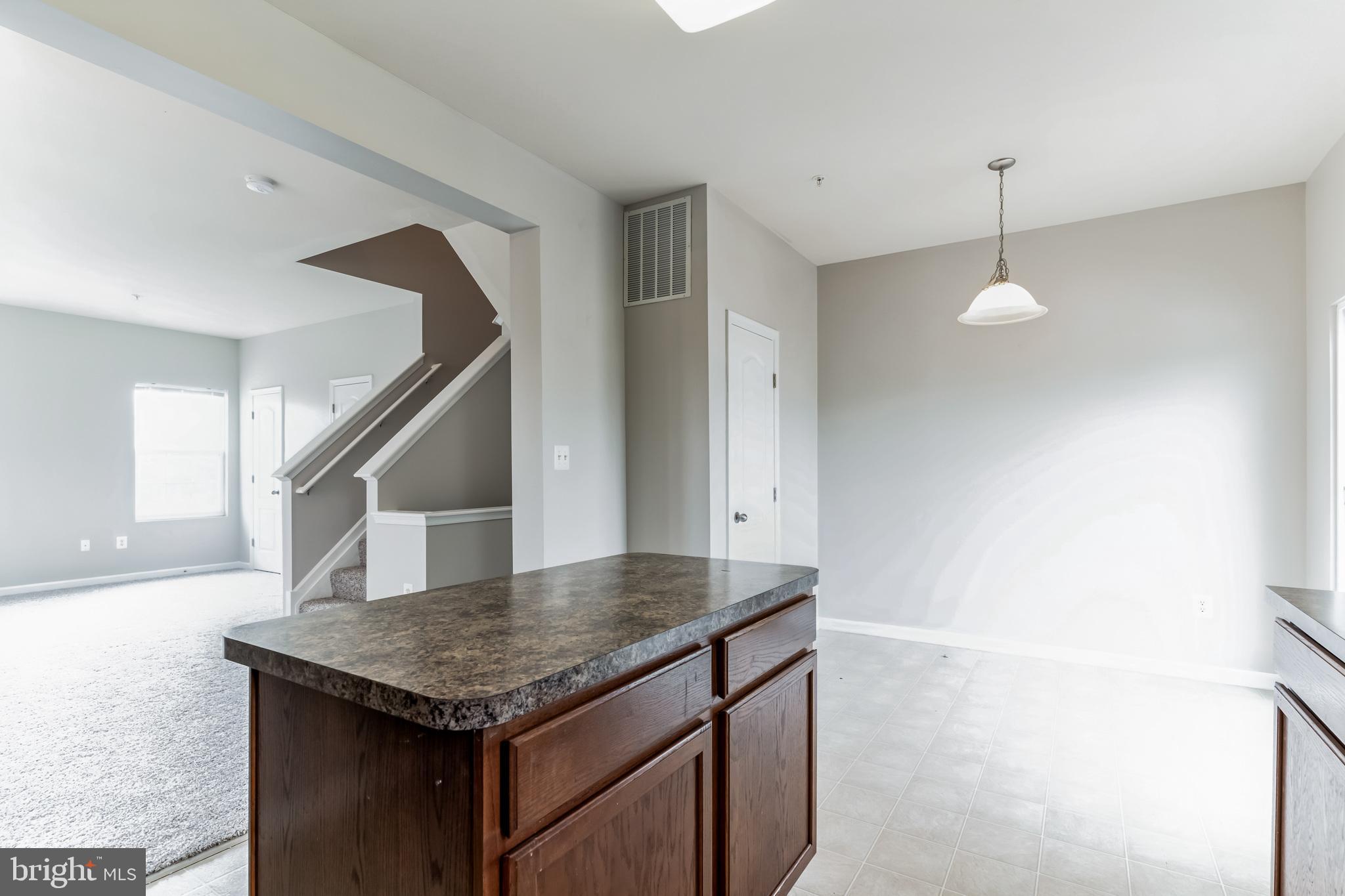 5019 OYSTER REEF PLACE