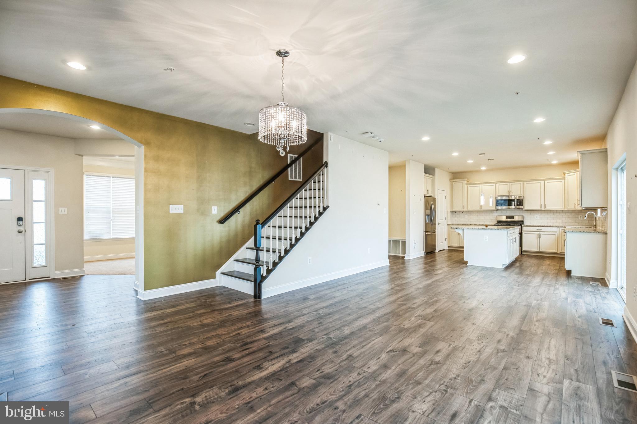 5393 DARLINGTON COURT