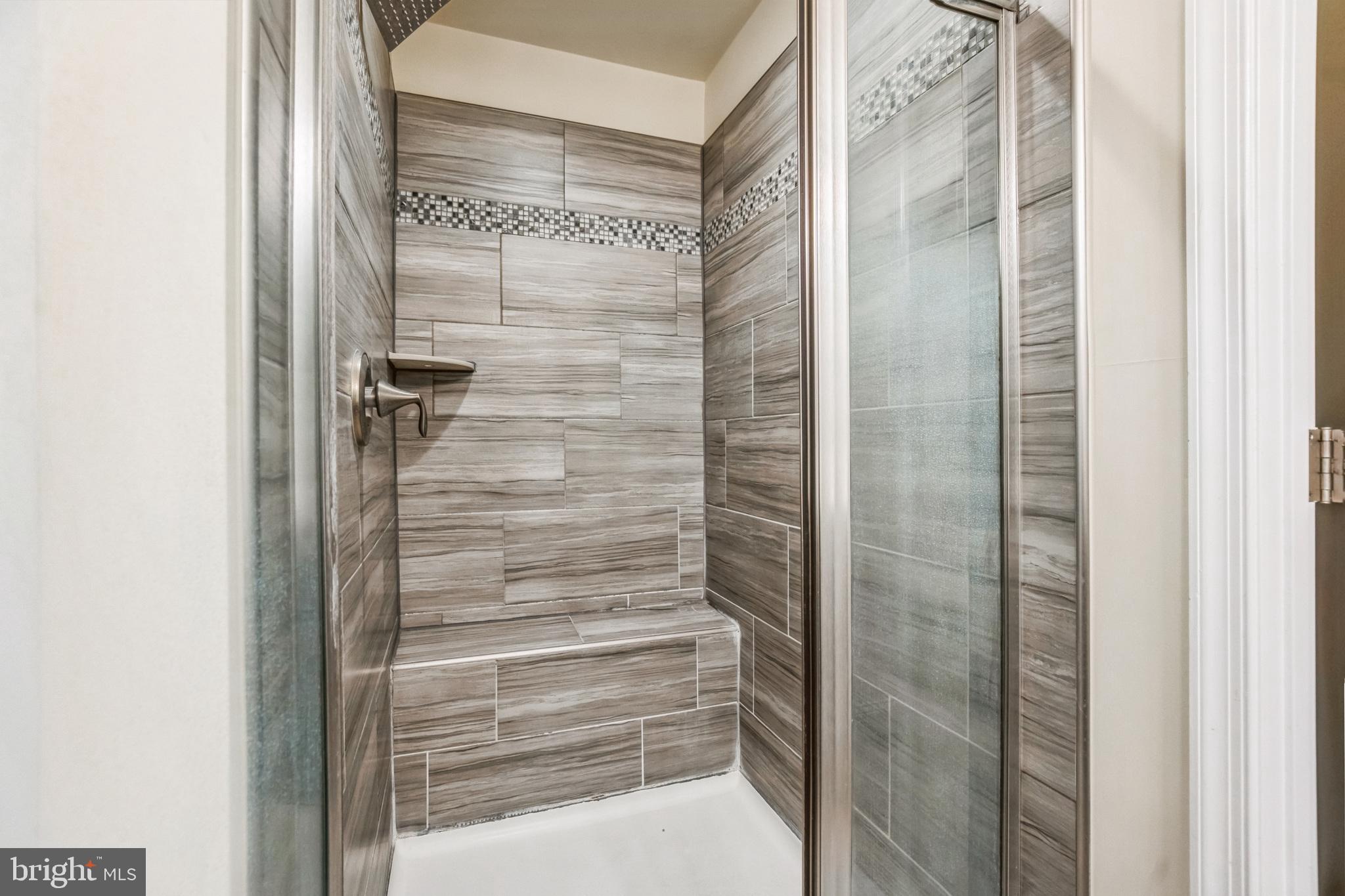 5393 DARLINGTON COURT