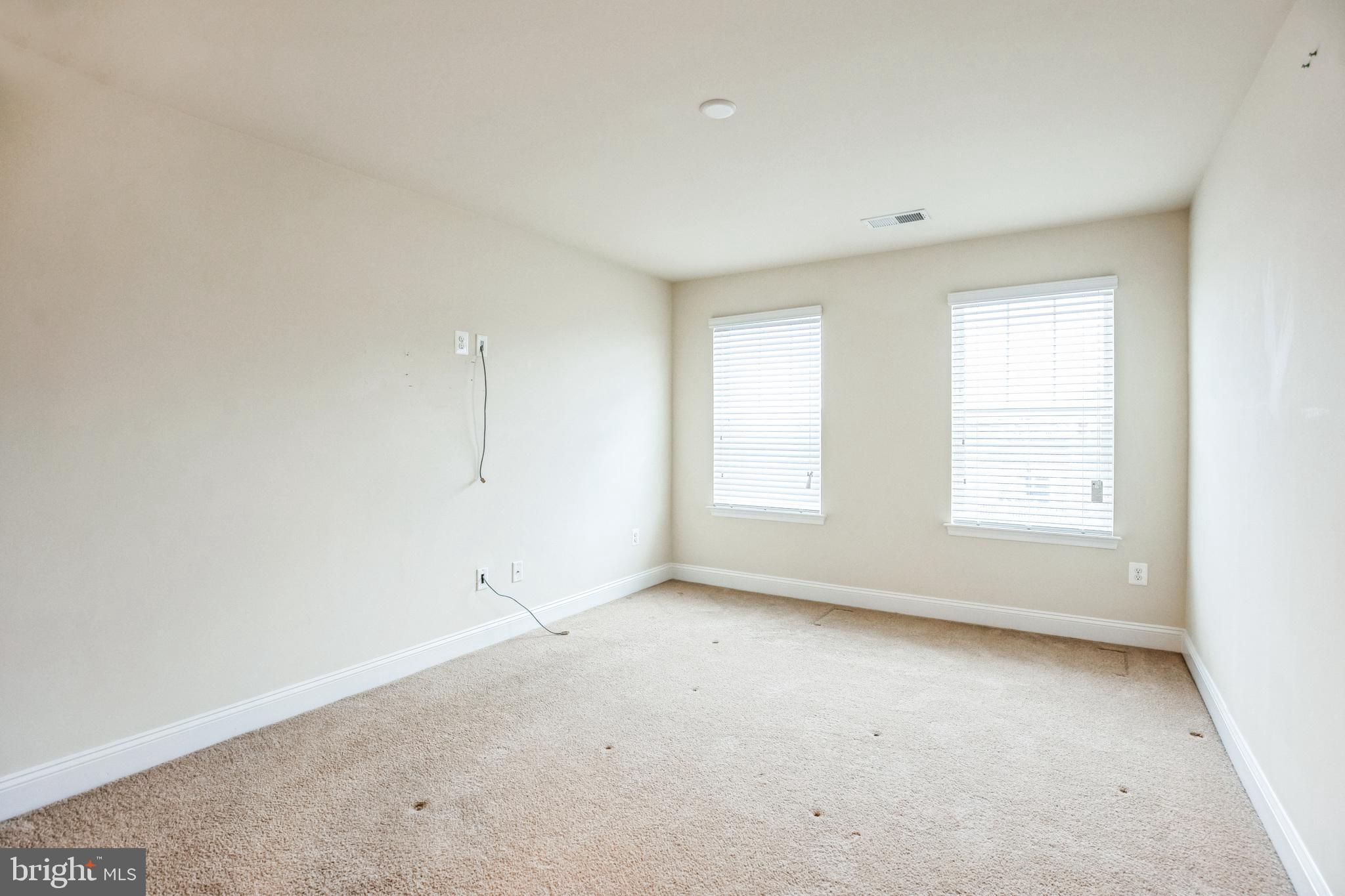 5393 DARLINGTON COURT