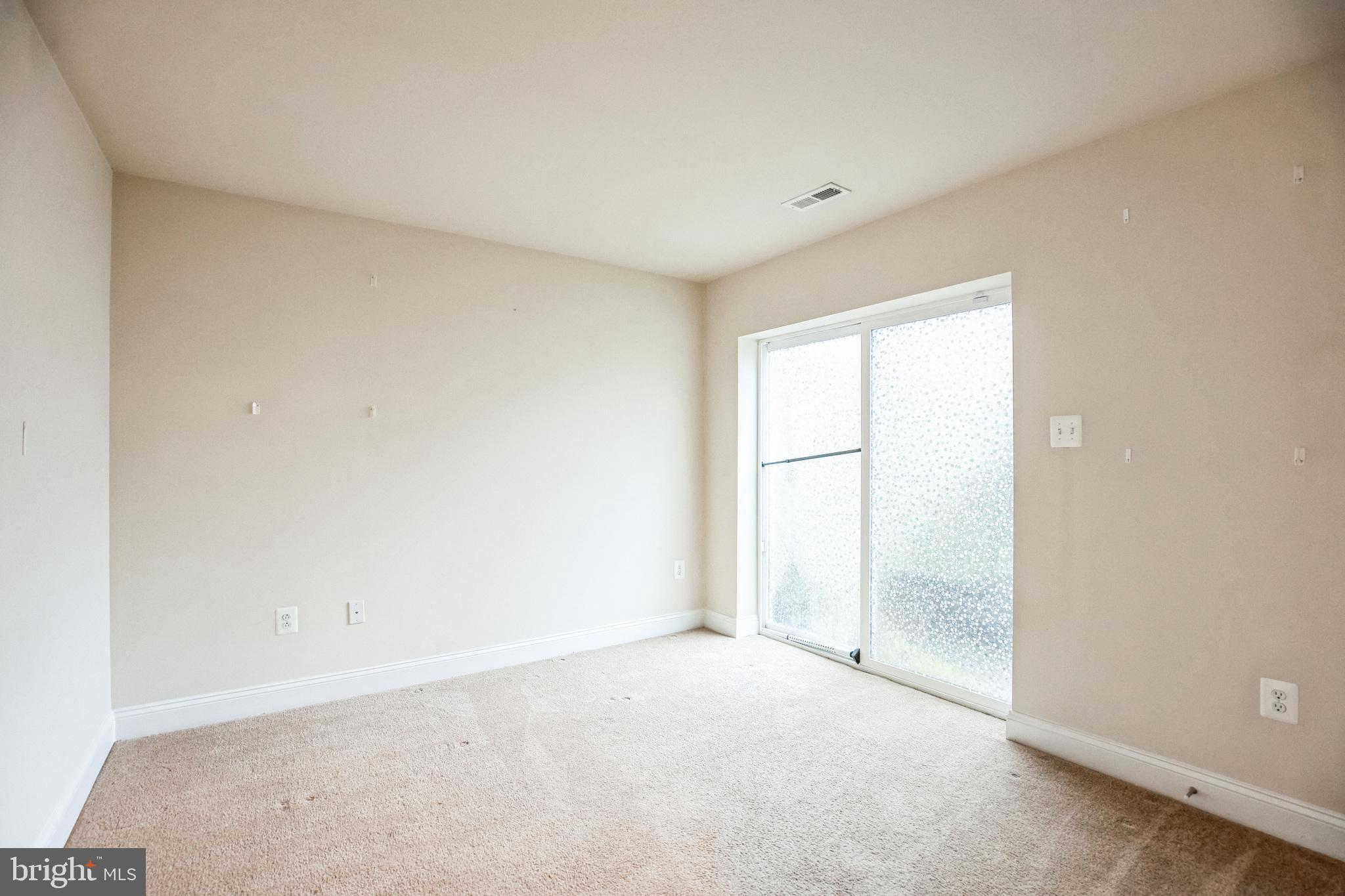 5393 DARLINGTON COURT