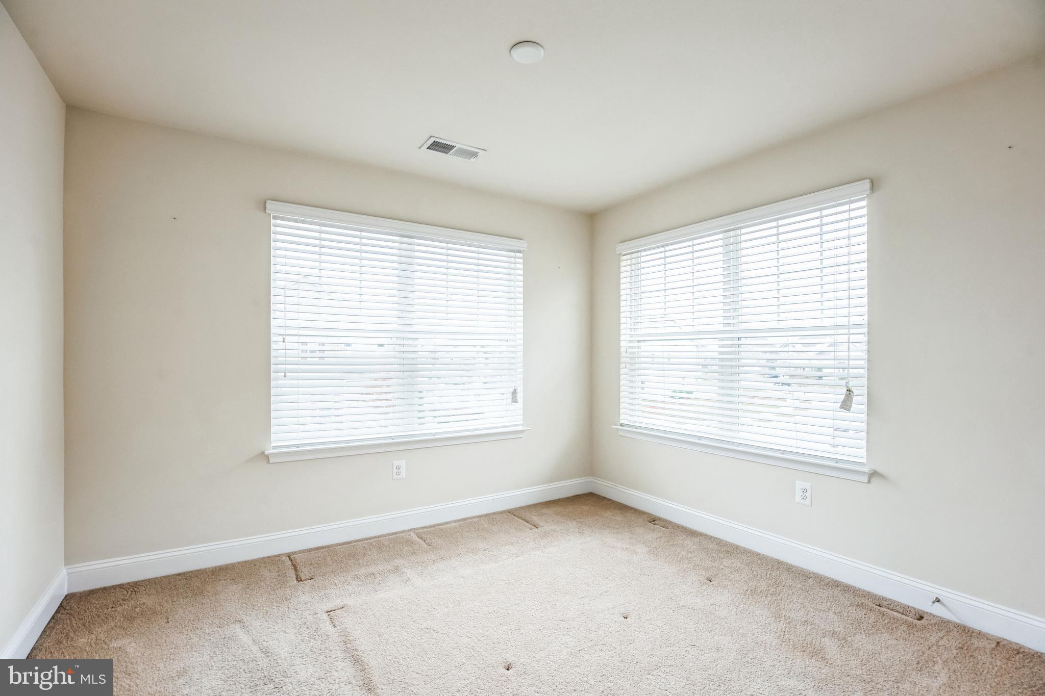 5393 DARLINGTON COURT