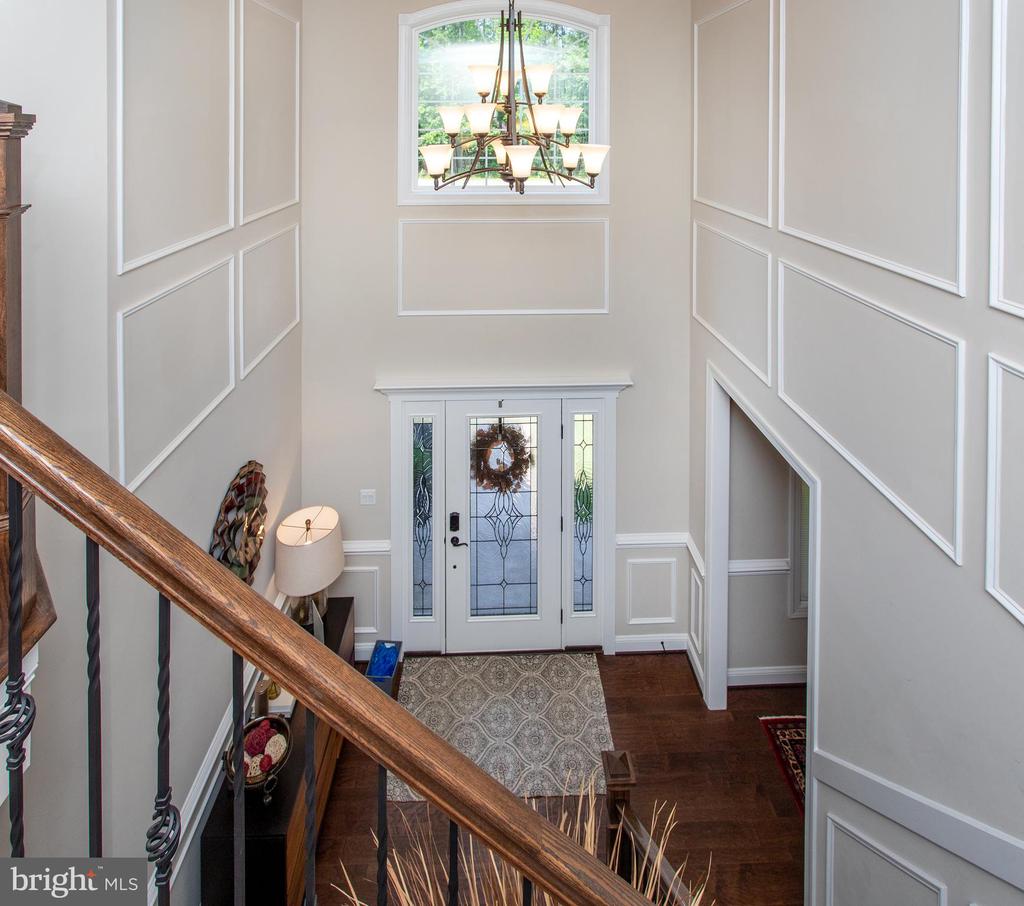 4550 GUINEVERE LANE