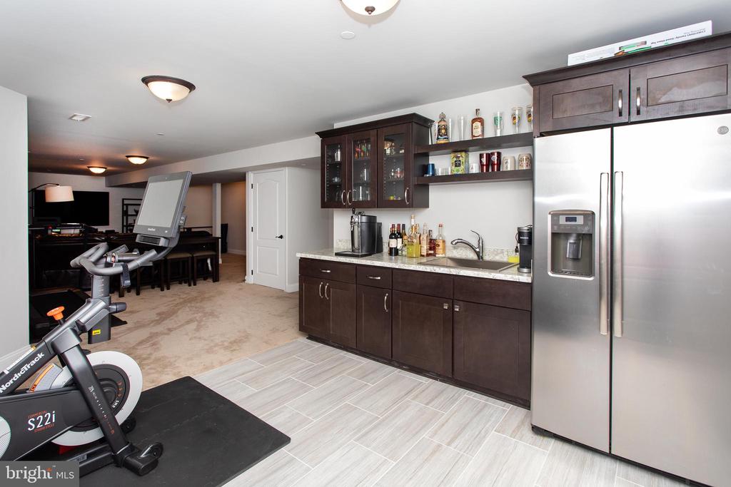 4550 GUINEVERE LANE