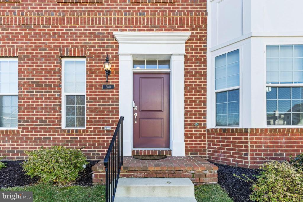 280 BUCKEYE CIRCLE
