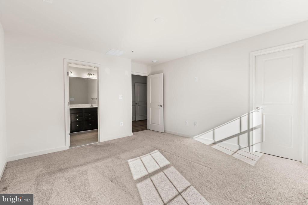280 BUCKEYE CIRCLE