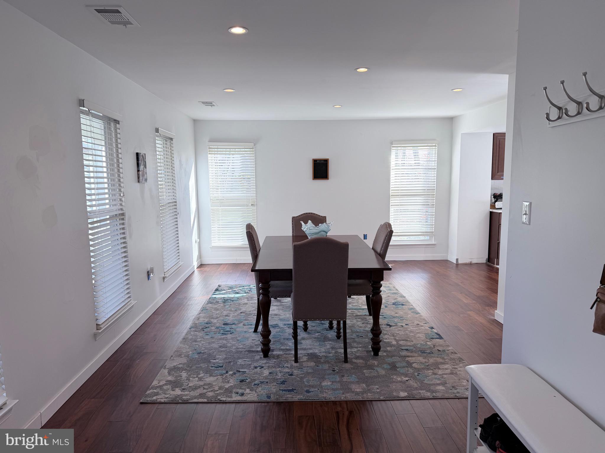 6610 COTTONTAIL COURT