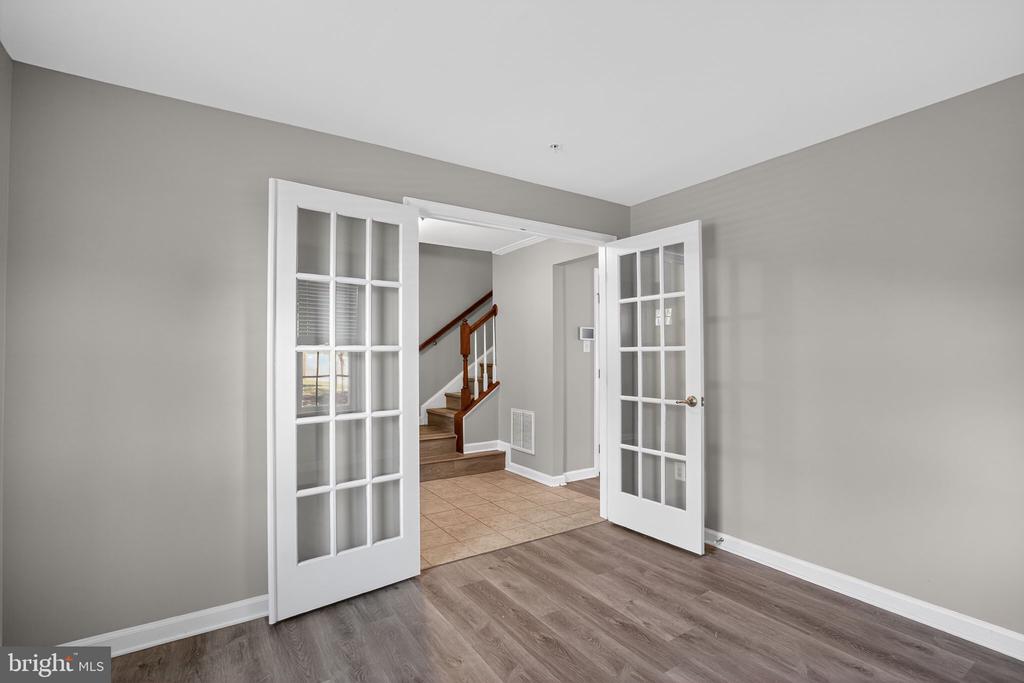 5413 DOUBLEDAY LANE